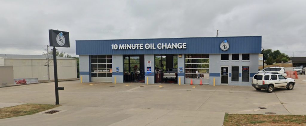 Oil Change in Berryville, AR