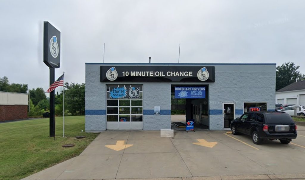 Oil Change in Floyds Knobs, IN