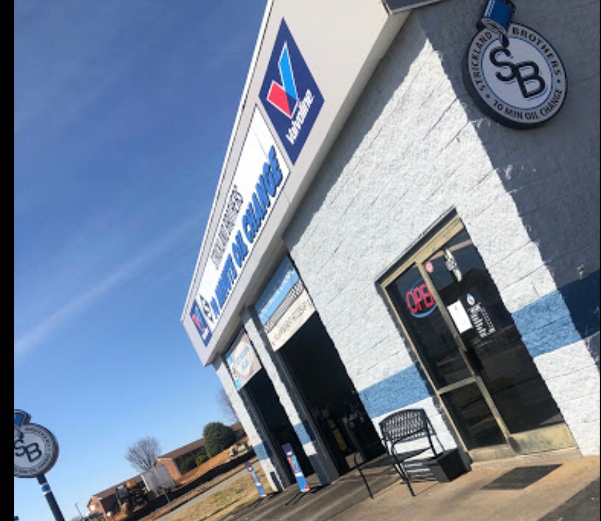 Oil Change in King, NC Strickland Brothers 10 Minute Oil Change